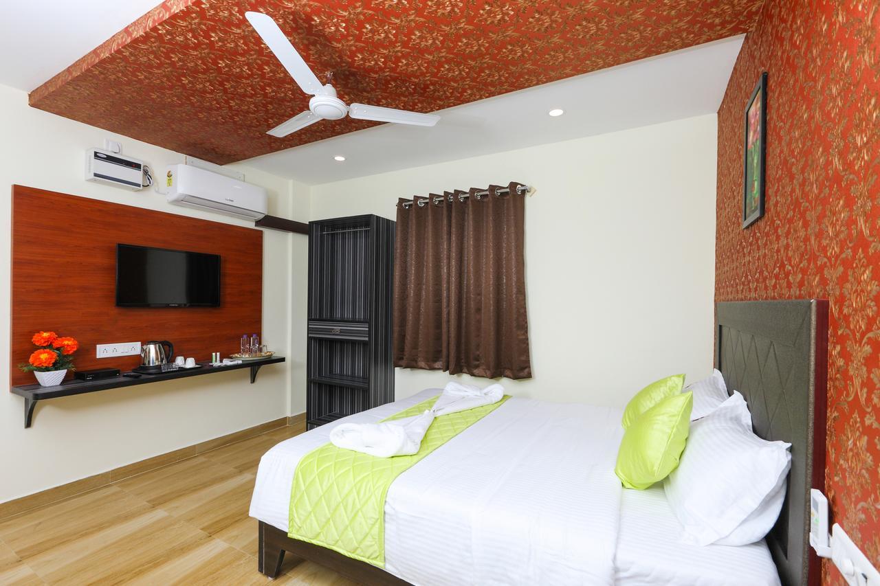 Royal Grand Bed & Breakfast Tambaram Exterior photo